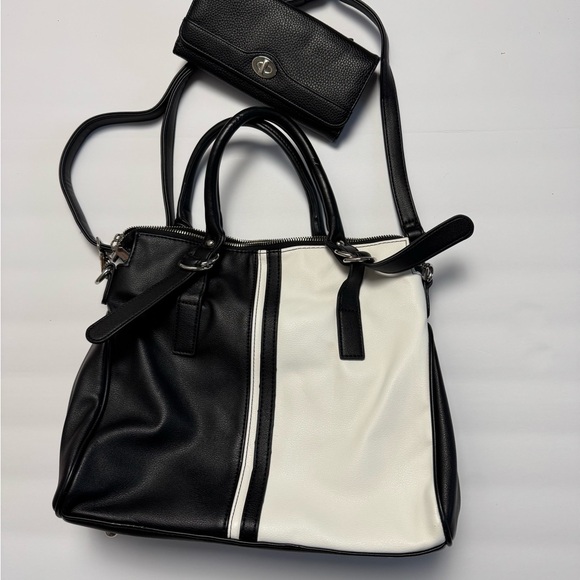 Handbags - Elegant Black and White Women's Handbag Set